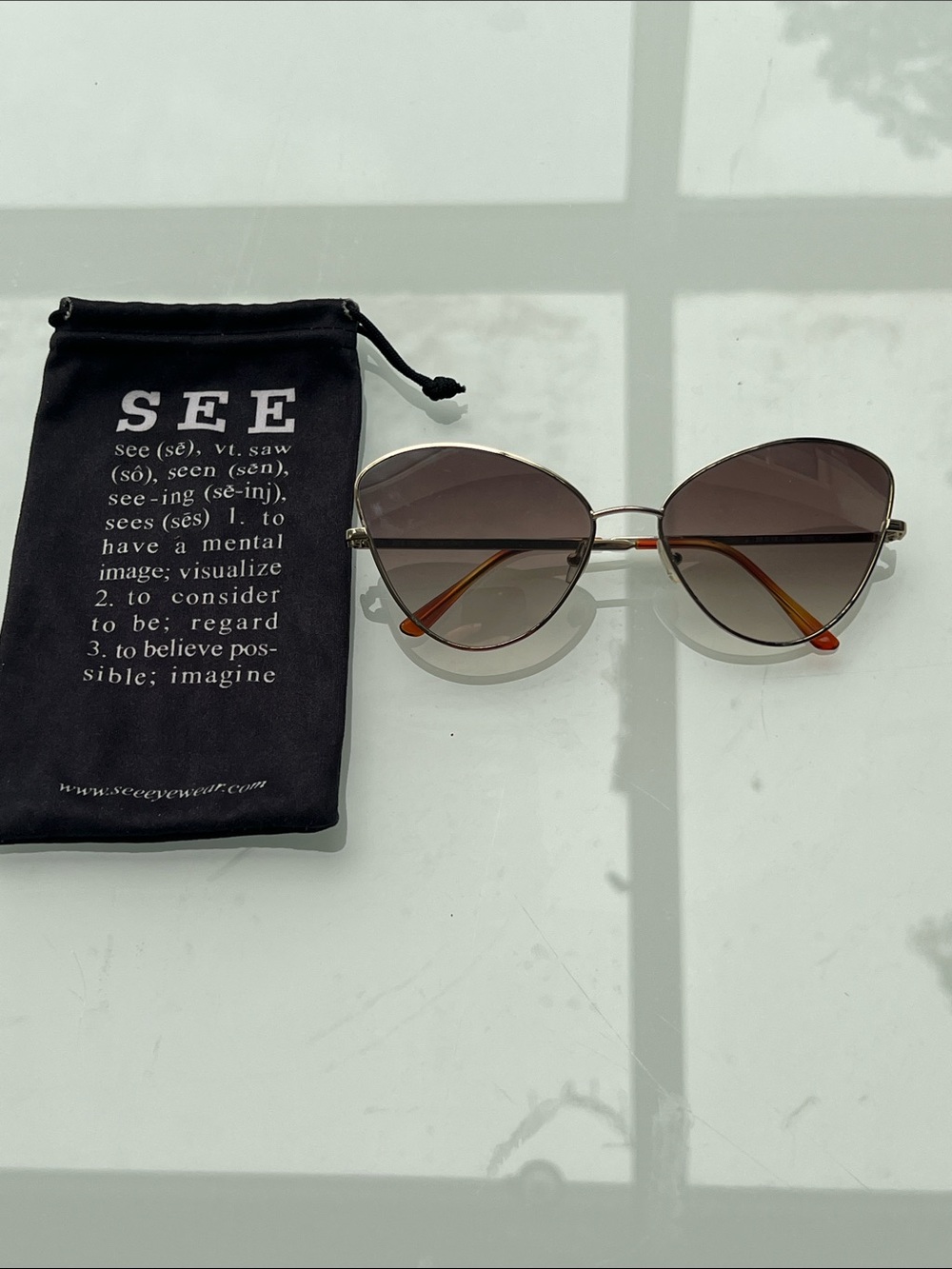 SEE Women's Round Gradient Brown Sunglasses